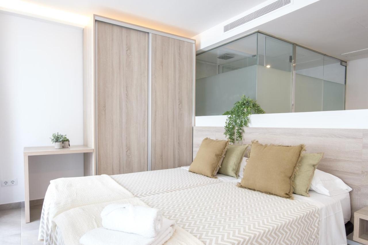 Sea Breeze Apartments Cala Millor  Eksteriør billede